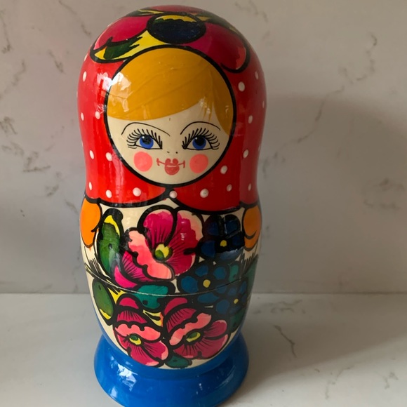 Russian hand made matryoshka/Bahuska wooden dolls - Picture 5 of 5